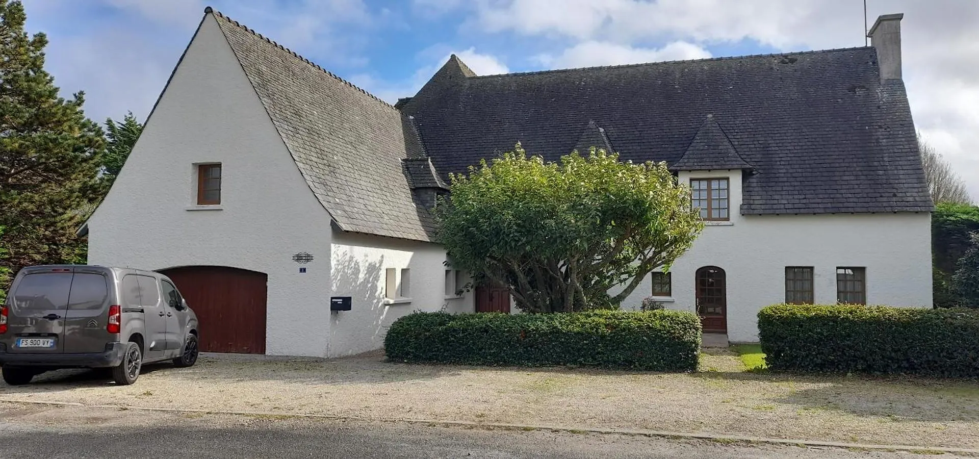 La Bonne Etoile - Chambres D'Hotes Et Appartements - 普卢埃斯卡 0*,  法国