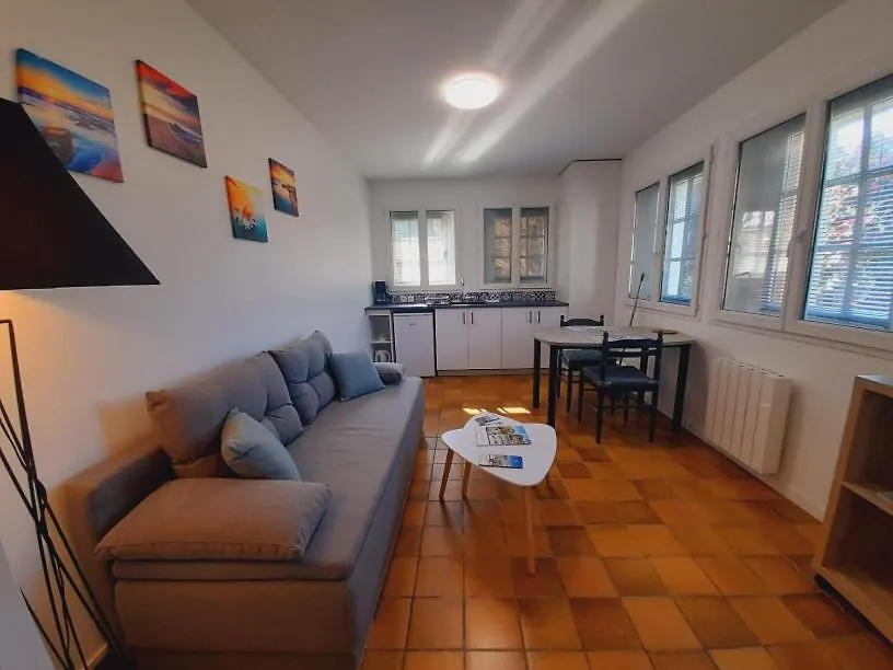 La Bonne Etoile - Chambres D'Hotes Et Appartements - Plouescat Guest house