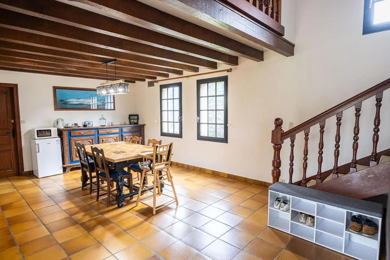 La Bonne Etoile - Chambres D'Hotes Et Appartements - Plouescat